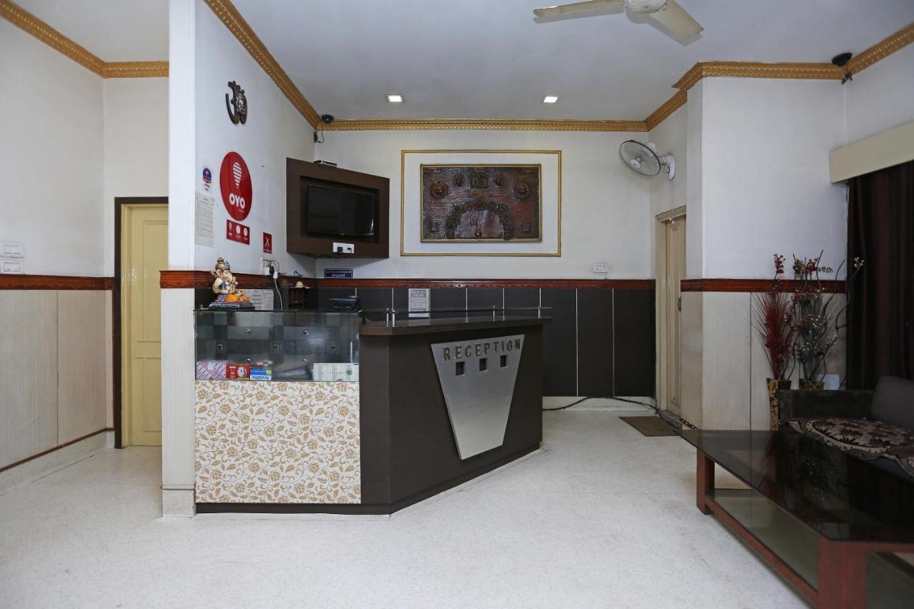 Vaccinated Staff - Oyo 5515 Hotel Blue Palace Gwalior Exterior foto