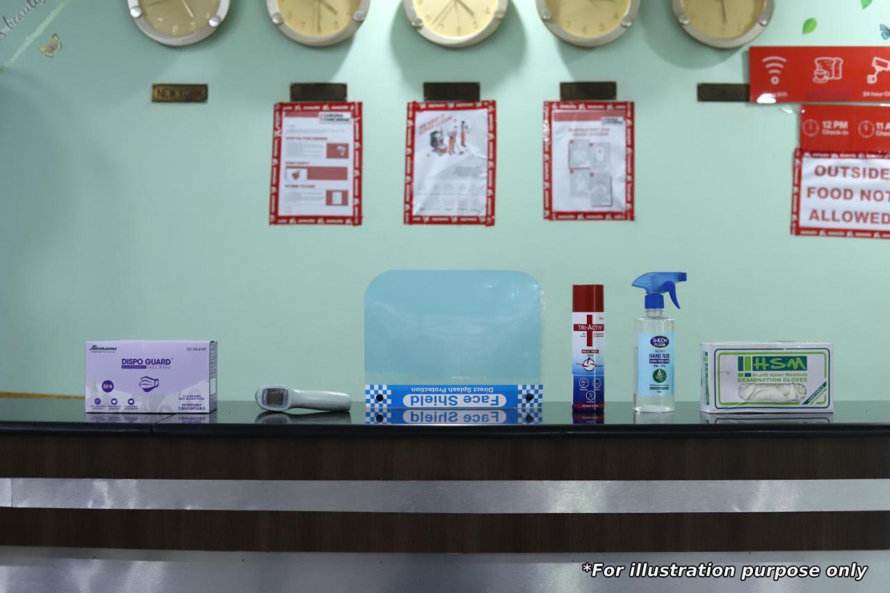 Vaccinated Staff - Oyo 5515 Hotel Blue Palace Gwalior Exterior foto