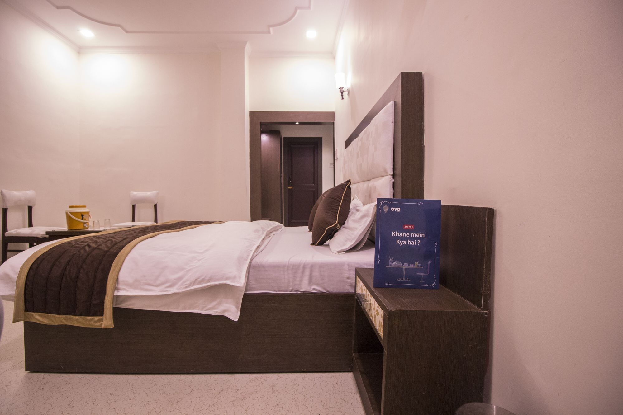 Vaccinated Staff - Oyo 5515 Hotel Blue Palace Gwalior Exterior foto