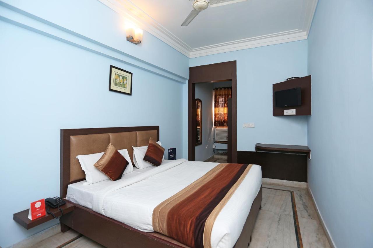 Vaccinated Staff - Oyo 5515 Hotel Blue Palace Gwalior Exterior foto