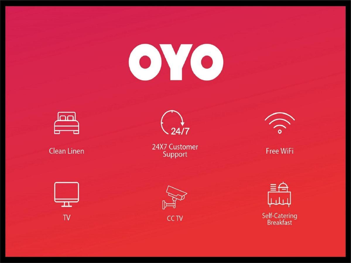 Vaccinated Staff - Oyo 5515 Hotel Blue Palace Gwalior Exterior foto